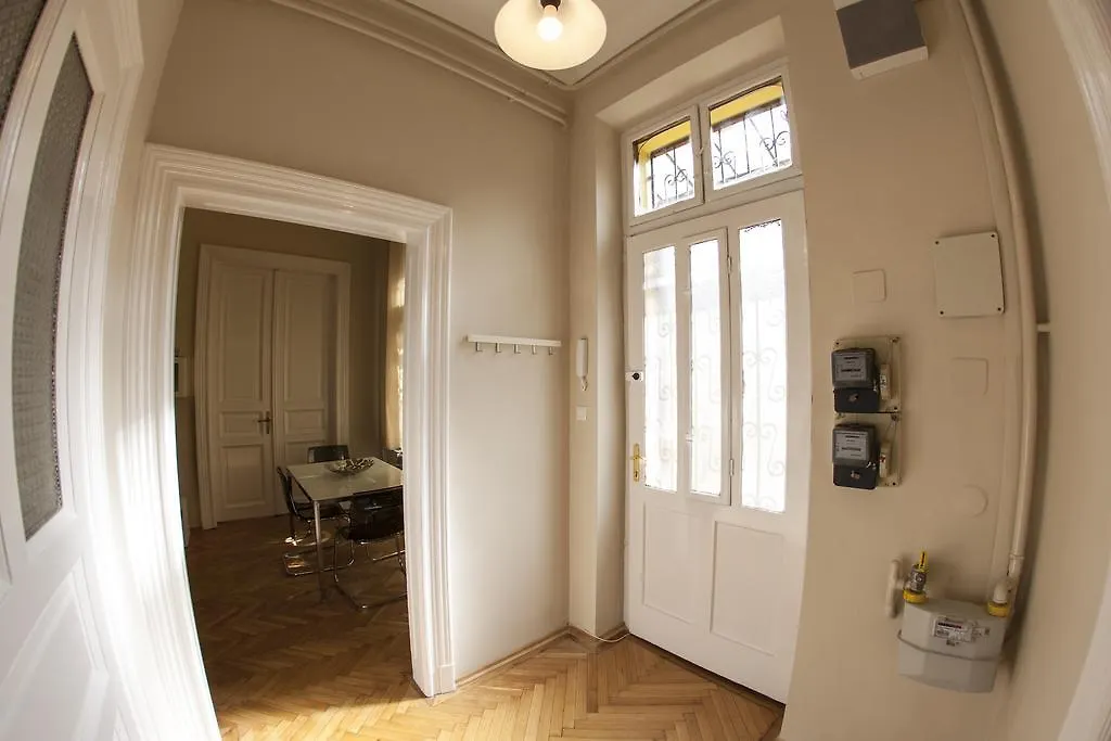 Wesselenyi Utca 4 Apartment Budapest Hungary